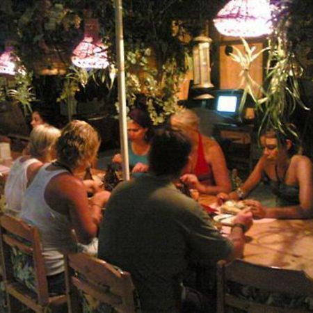 Ferah Hostel Monica'S Place Fethiye Kültér fotó