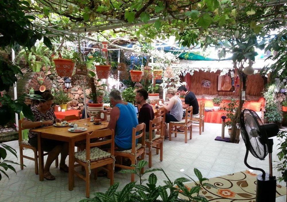 Ferah Hostel Monica'S Place Fethiye Kültér fotó