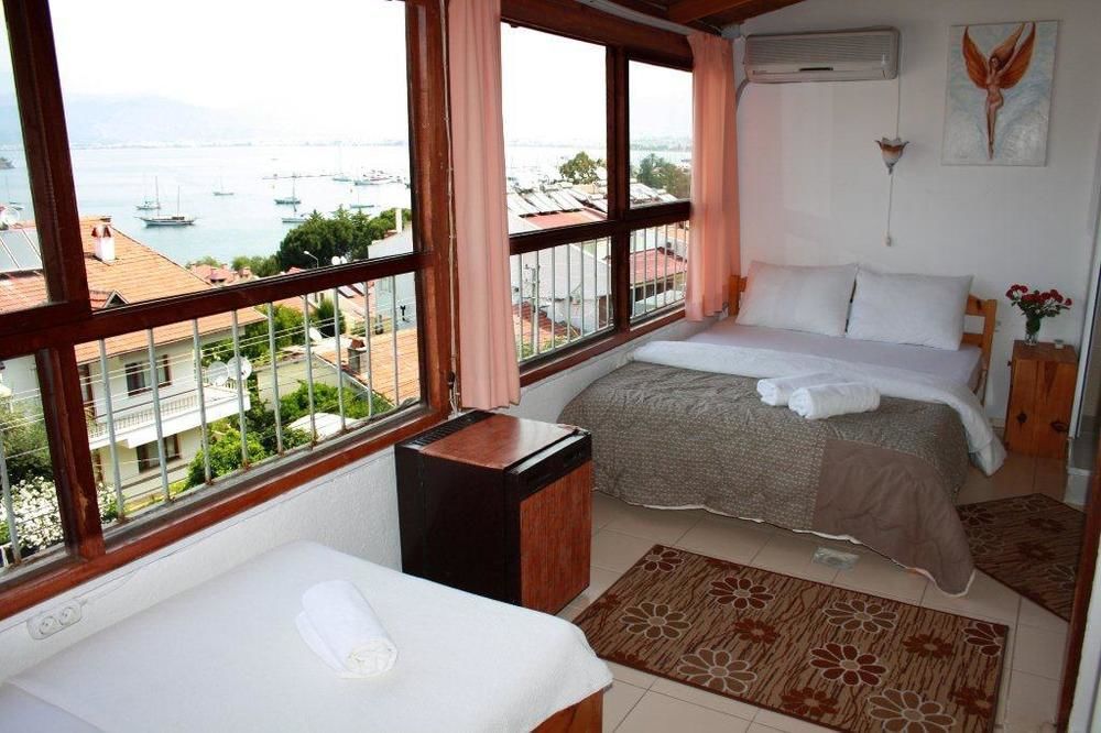 Ferah Hostel Monica'S Place Fethiye Kültér fotó