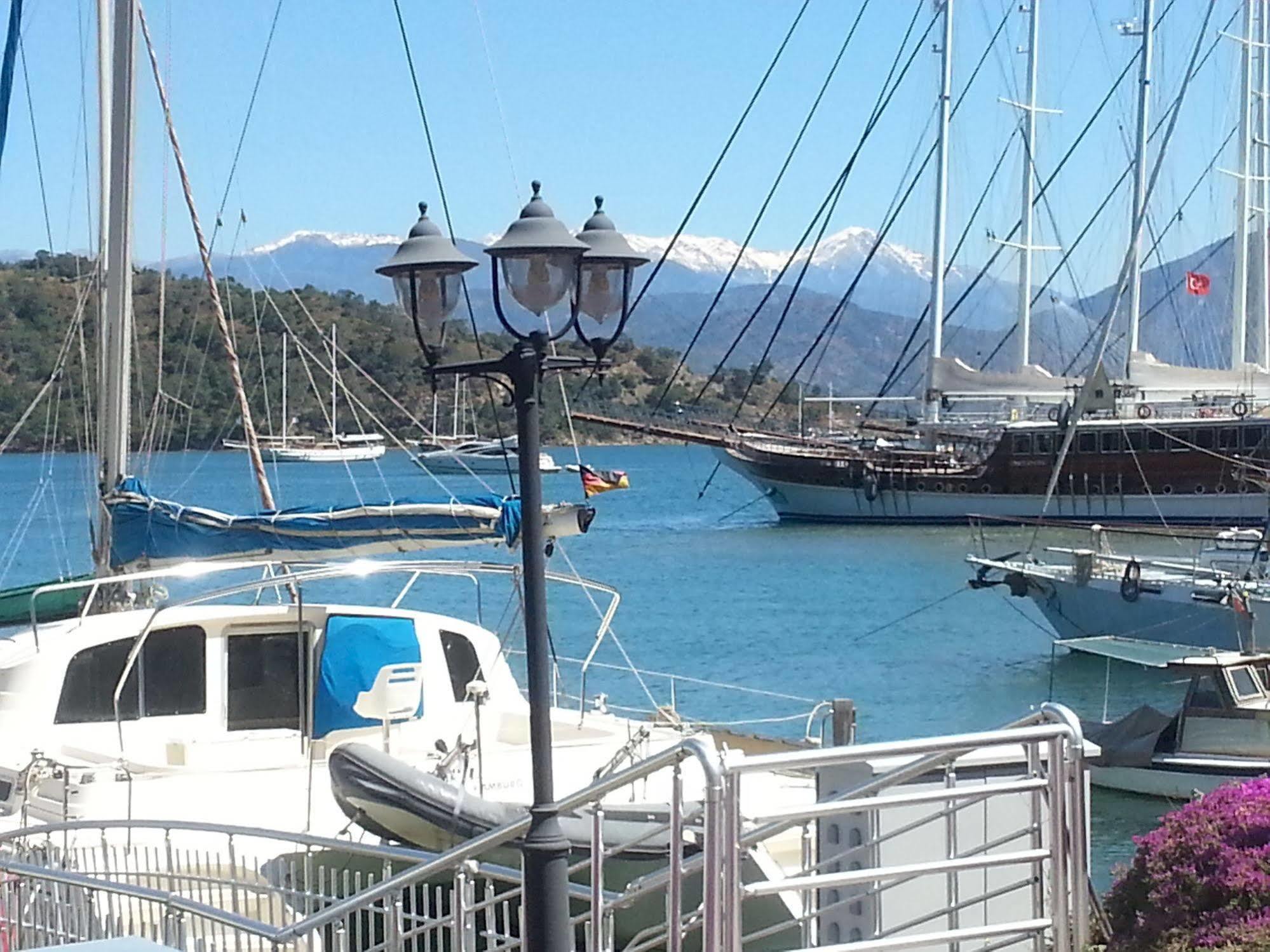Ferah Hostel Monica'S Place Fethiye Kültér fotó