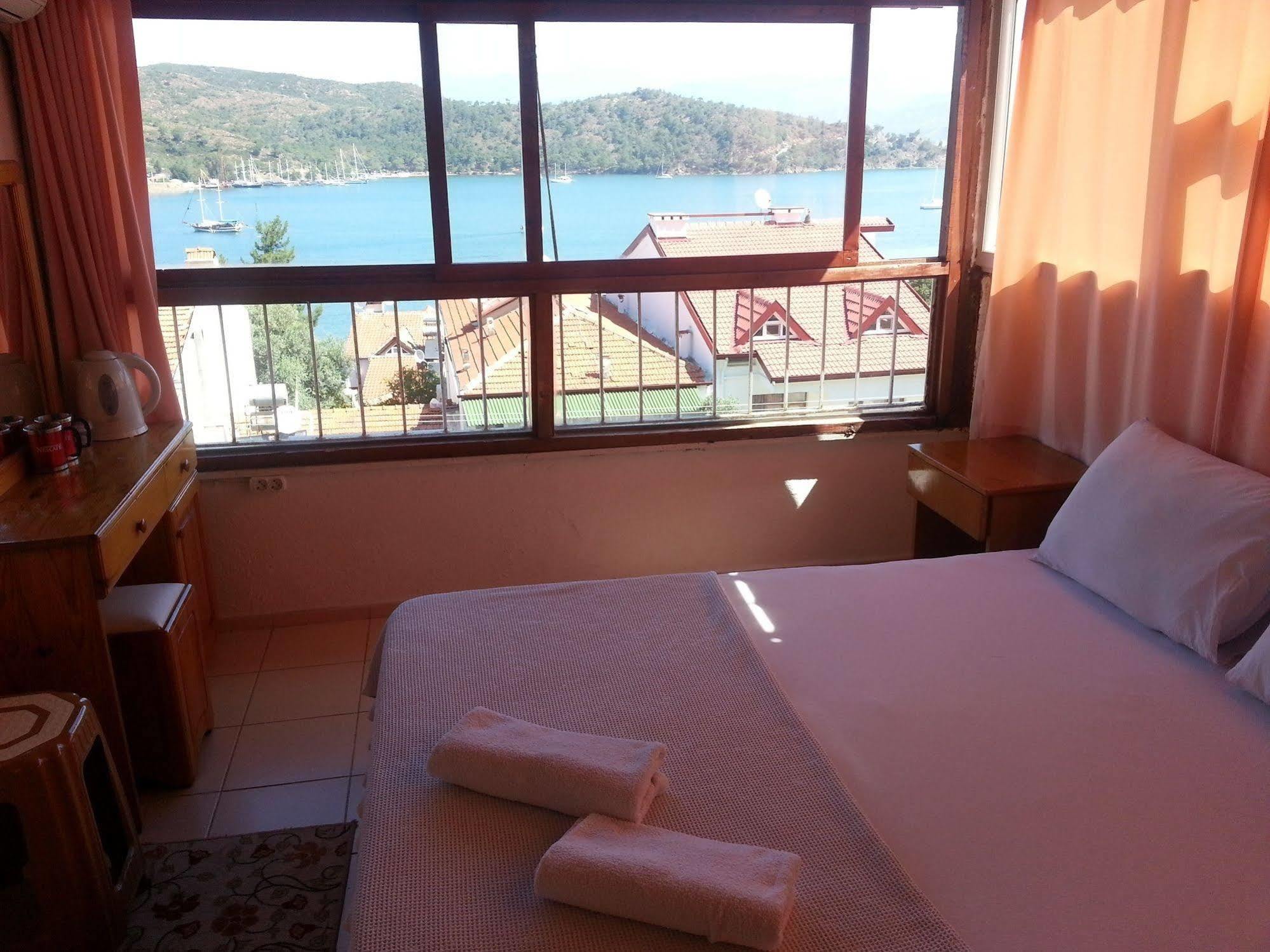 Ferah Hostel Monica'S Place Fethiye Kültér fotó