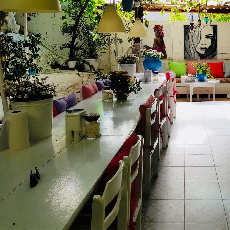 Ferah Hostel Monica'S Place Fethiye Kültér fotó